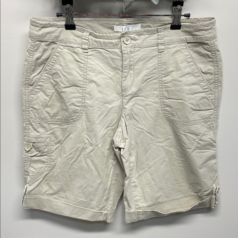NWOT Ann Taylor Loft Khaki Ripstop Cuffed Roll Tab Cargo Shorts Flat Front 6